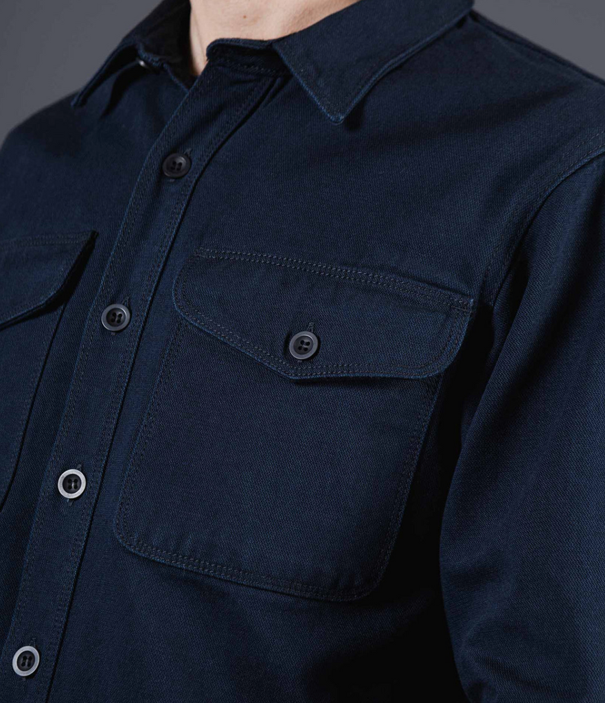 Versatile scout-style overshirt in 13 oz. Italian broken twill fabric with large chest pockets, tonal buttons, and sustainable Tencel™ blend.