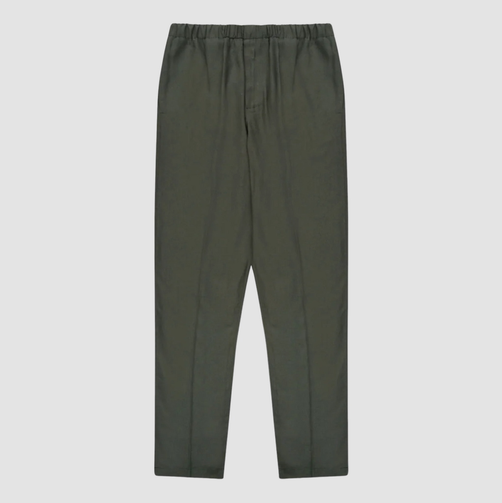 Casual linen-blend trousers with an elastic waistband, front and back pockets, offering a relaxed and comfortable fit for a laid-back summer look.