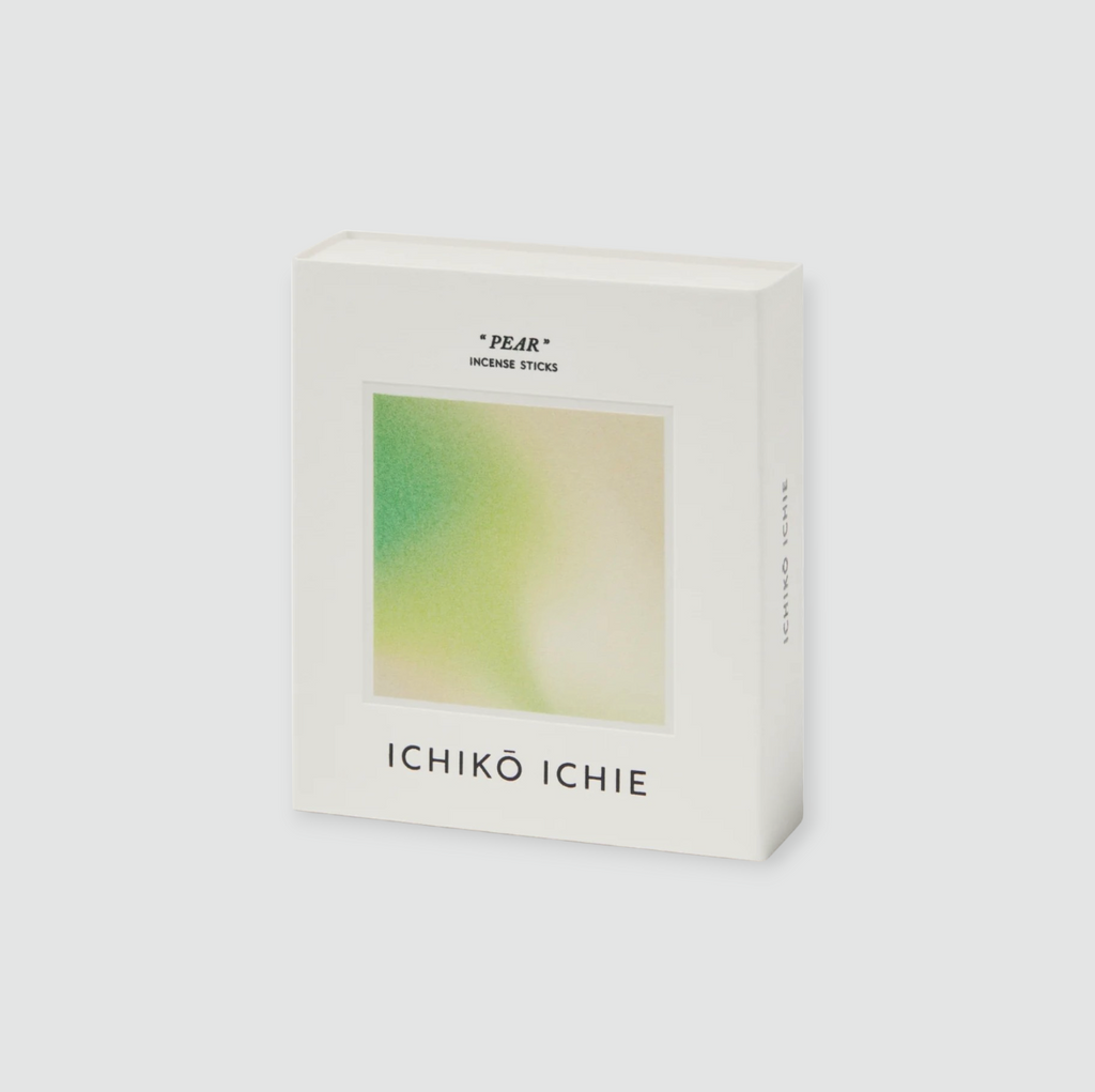 Ichikō Ichie Pear Incense Sticks - fresh pear and chamomile aroma, natural non-synthetic scent, 30 sticks, 15-minute burn time, uplifting fragrance.