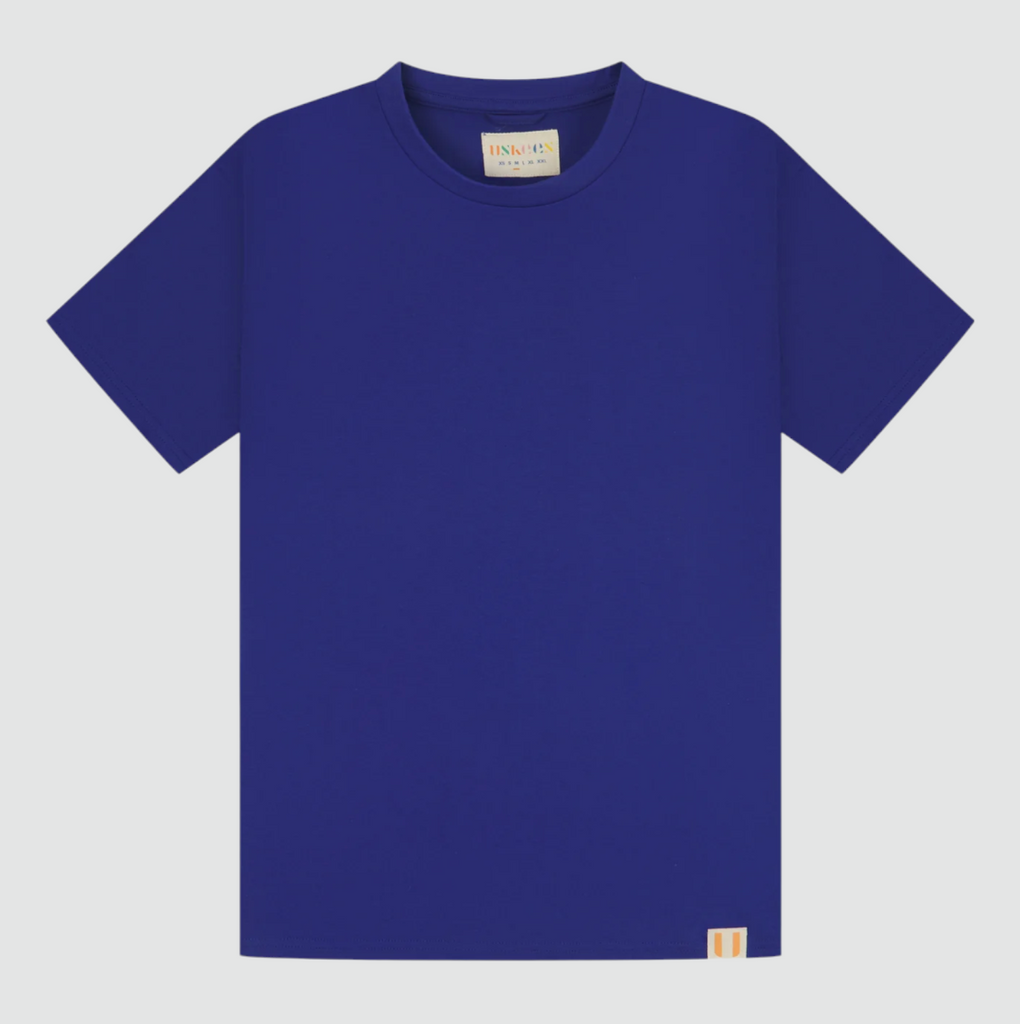 USKEES #7006 T-shirt in Ultra Blue, 100% organic cotton, enzyme-washed for a soft, lived-in feel, with a loose and comfortable fit.