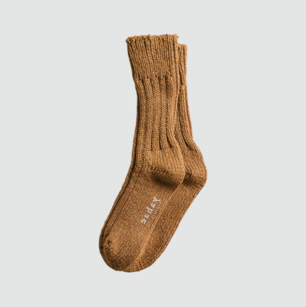 Yahae Organic Cotton Row Gauge Socks in Brown - Classic low-gauge socks with a hand-knit feel, crafted from premium cotton on a vintage machine from Bentley, England